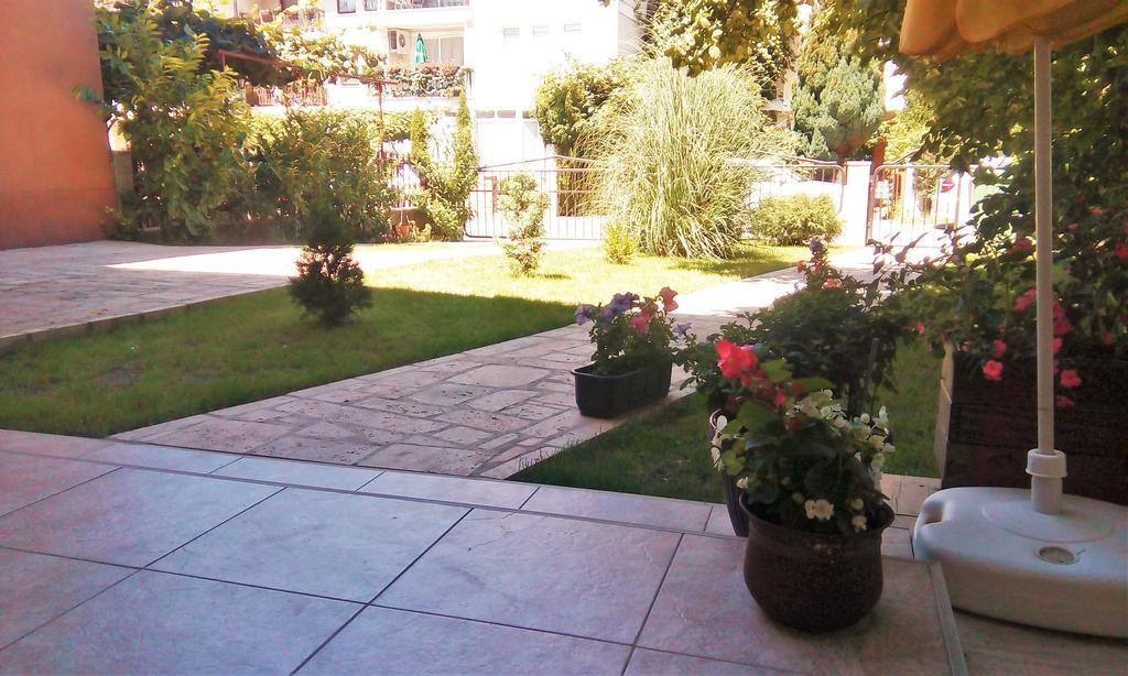 Filip Apartments Охрид Екстериор снимка